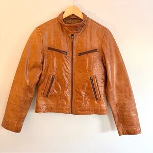 BROWN LEATHER JACKET
